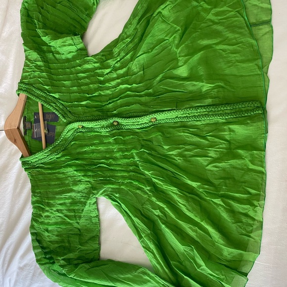 Paul Ropp Ruffle Top - Picture 6 of 9